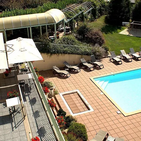 Szálloda Logis Restaurant Aloe 3*