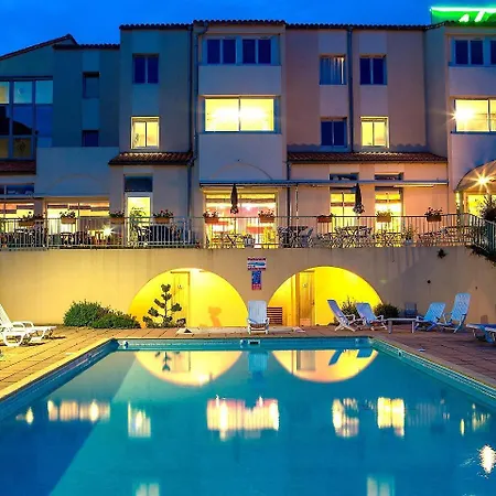 Logis Restaurant Aloe 3* 莱塞比耶