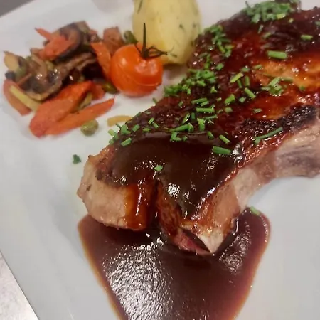 Logis Restaurant Aloe Les Herbiers