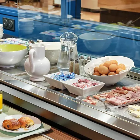 Logis Restaurant Aloe 酒店 莱塞比耶