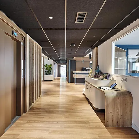 Logis Restaurant Aloe 3* 莱塞比耶