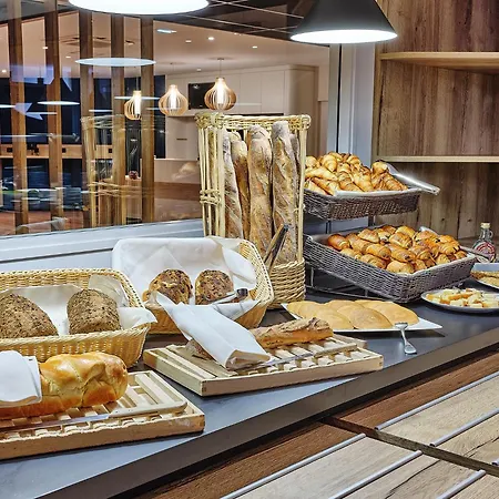 Logis Restaurant Aloe 3* Les Herbiers