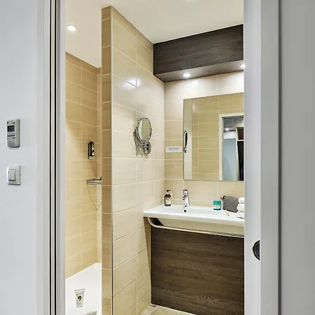 Logis Restaurant Aloe 酒店 莱塞比耶