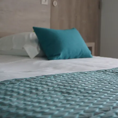 Szálloda Logis Restaurant Aloe