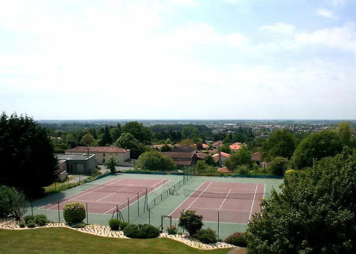 Logis Restaurant Aloe Hotel Les Herbiers