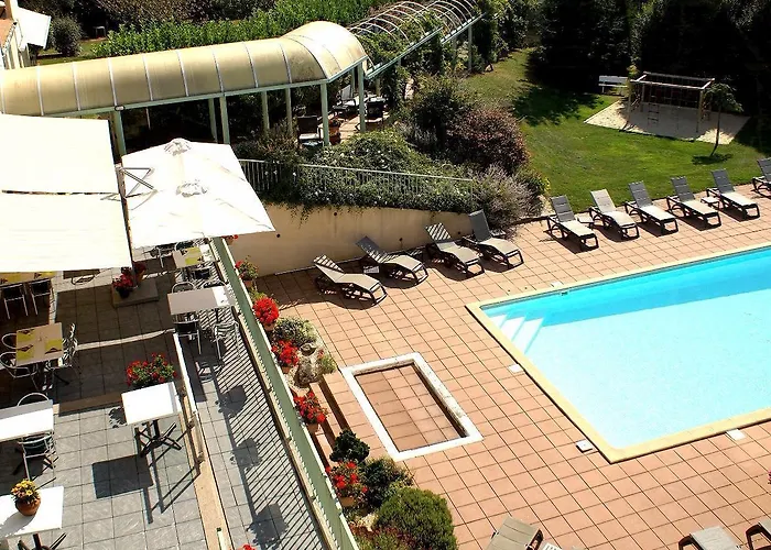 Szálloda Logis Restaurant Aloe 3*