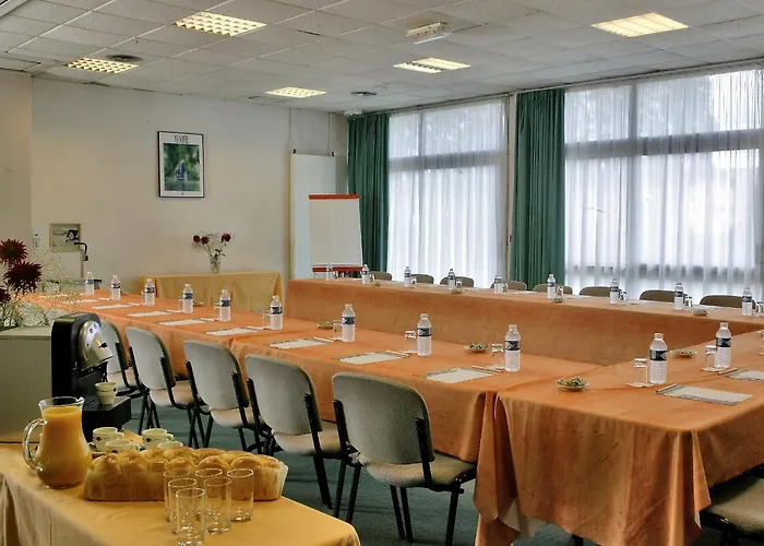 Szálloda Logis Restaurant Aloe