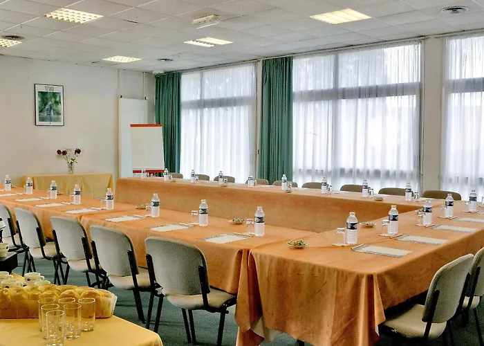 Logis Restaurant Aloe Hotel 3*