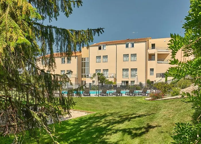 Szálloda Logis Restaurant Aloe 3*