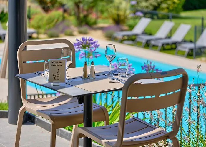 Hotel Logis Restaurant Aloe Les Herbiers