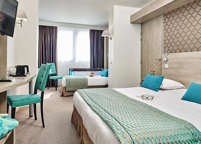 Szálloda Logis Restaurant Aloe Les Herbiers