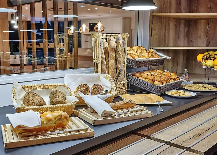 Logis Restaurant Aloe 3* Les Herbiers